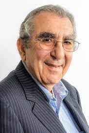 Arlette Atencio's Instagram, Twitter & Facebook