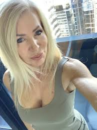 Sedemdesiatročná BABIČKA má telo bohyne: Keď ju zbadáte...