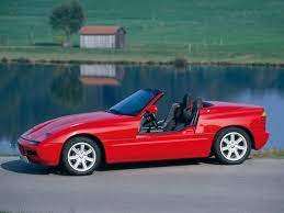 Bmw Z1 Always Wanted One Of These So Cool How The Doors Slid Down Coches Clasicos Autos Bmw Clasico