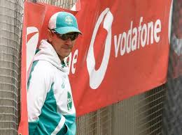 Justin langer , one of my all time cricket heroes, commits some very questionable sportsmanship looking for justin langer's career stats? Ipl Before India Australia Series Not Ideal Led To Injuries Justin Langer Business Standard News