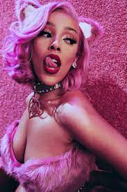 Planet her is doja cat's third and best studio album to date. Doja Cat S New Music Video For Say So Is A Pink Furry Paradise