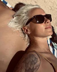 Instagram video by Elena Bender • Nov 21, 2023 at 5:26 PM