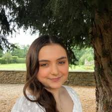 Whispers of the Elderoak: 1 : Gordon, K M: Amazon.co.za: Books