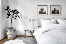 Classy Home With Natural Materials Bedroom Interior Bedroom Design Home Decor