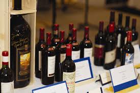 For decades, summit wine cellars has created dramatic custom wine cellars, wine racks and wine display systems in finer homes, restaurants and hotels throughout the. Annual Events In Stowe Vt Trapp Family Lodge