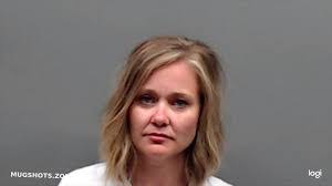 Lauren Colegrove's Instagram, Twitter & Facebook