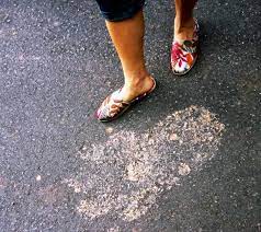 Bagaimana dengan sejarah dengkis dan tepok. Kesan Tapak Kaki Bersaiz Besar Jadi Tanda Tanya Semasa Mstar