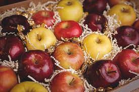 The bushel is a very peculiar unit. Half Bushel Apple Box Ups Linvilla Orchards