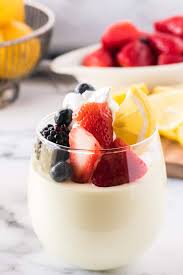 Mix the unflavored gelatin with the cold water to soften the gelatin. Lemon Cheesecake Mousse Simply Stacie