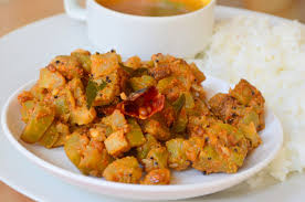 Sorakaya Masala Curry Recipe Andhra Style Sorakaya Curry Recipe Recipes Curry Recipes Cholesterol Foods