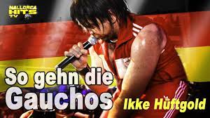 Sign up for deezer and listen to huuh by ikke hüftgold and 56 million more tracks. Gaucho Song Willi Herren Ikke Huftgold Fussball Lieder Youtube