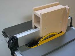 Diy Small Table Saw Affordable Project Solution With The Lite Small Table Saw Diy Table Saw Table Saw