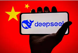 DeepSeek一周年，中美AI不同之路