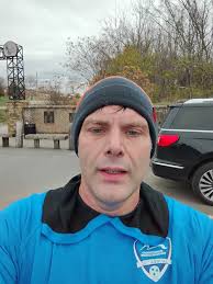 Happy Sunday 💙🥶 I went running w my buddy @idalapic 😍 I did 12 miles &  she killed her 16 miler ☑️ She is such an inspiration 🌟 I struggled so hard