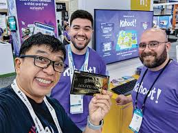 Nhúng mình vào một hội nghị toàn cầu để… con mắt to hơn