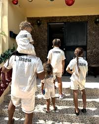 Happy birthday to my bro Dion Leslie. 🎈. Thanks for always being that ugly  friend willing to stand by my side so I can look handsome. 😀