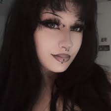 BE VERY MINDFUL of groups you join to help people! Anchors in the storm  Group has strictly become an attention thing with Tracie and all her think  they are high and mighty