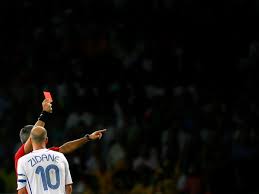 Сборная украины в 2006 году сумела дойти до четвертьфинала чемпионата мира, где уступила италии (0:3). Test Chempionata Chm 2006 Udar Zidana Gol Materacci Sudejskie Oshibki Chempionat