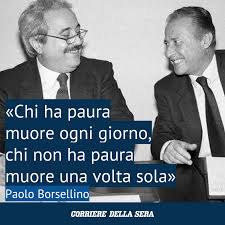 Insieme al collega e amico giovanni falcone. Facebook