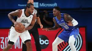 After spending less than six minutes on the floor in the la clippers' last outing, serge. Leonard Leaves Clippers Past Mavs As Doncic Injures Ankle Abc7 Los Angeles