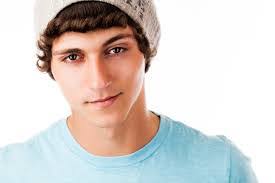 Chris Fain's Instagram, Twitter & Facebook