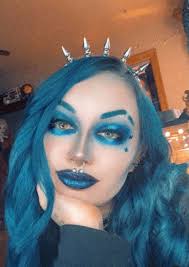 This is going to sound really strange but anyone else have the feeling of a  hair being down their throat? 🤦‍♀️