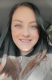 Sadie Jay's Instagram, Twitter & Facebook