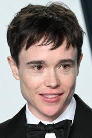 Ellen Maclean's Instagram, Twitter & Facebook