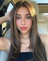 Dolores Vinson's Instagram, Twitter & Facebook