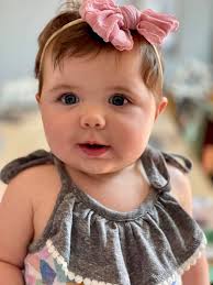 two samples came today!! so so happy 🥰 perfect for me and my husband