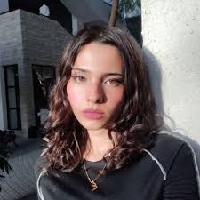 shruti rajkumar (@shruti_rajkumar)