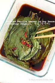 Korean Pickled Perilla Leaves Kkaennip Jangajji Recipe Food Korean Side Dishes Korean Kitchen