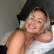 Stevie King (@stevieraye_) • Instagram photos and videos