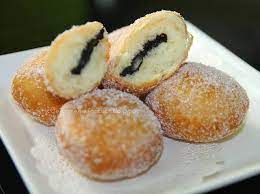 This easy donut recipe is perfect for a quick weekend treat and it's always sure to satisfy. Resepi Donut Inti Coklat Cheese Aneka Resepi Pilihan Facebook