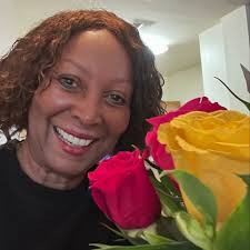 Loretta McCray (@consultloretta) • Instagram photos and videos