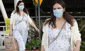 Katharine Mcphee Looks Chic In A White Floral Dress As She Masks Up To Go Shopping In La Daily Mail Online
