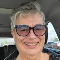 Kimberly Oswald's Instagram, Twitter & Facebook