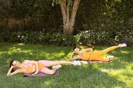 Miranda Kerr and Celebrity Trainer Megan Roup Teamed Up On an Exercise  Program Filled with Quick Workouts
