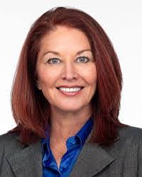 Sharon Ewer's Instagram, Twitter & Facebook