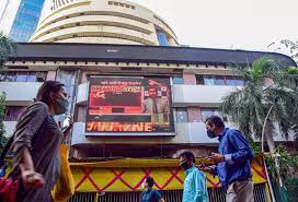 There are just too many cracks the next stock market crash is already brewing. 3 Reasons Why 2021 Could Be A Mirror Image Of 2020 For Dalal Street The Economic Times