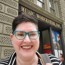 Elizabeth Winters's Instagram, Twitter & Facebook