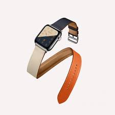 See more ideas about apple watch wallpaper, watch wallpaper, apple watch. Apple Watch Series 4 The Jony Ive Interview Wallpaper
