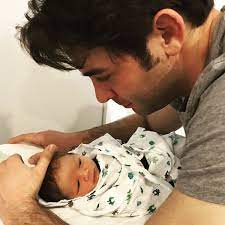 james is a dad here he is with his son charlie wolk bebek