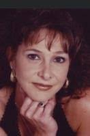 Kim Kiley's Instagram, Twitter & Facebook