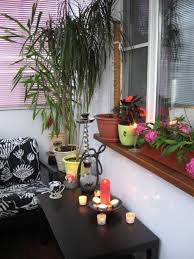 45 Cool Ideas To Make A Small Balcony Cozy Balkonentwurf Terrasse Dekor Wintergarten Einrichten