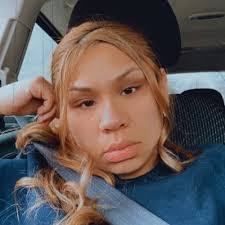 Sabrina Luna's Instagram, Twitter & Facebook