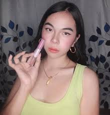 Hot pink nail polish shade recommendations