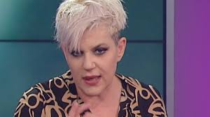 Find manuela villa's contact information, age, background check, white pages, relatives, social networks, resume, professional records & pictures. Storie Italiane Manuela Villa Parla Del Suo Passato E Lancia Il Brano Sei Nell Aria Lanostratv