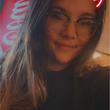 Lashawnda Young's Instagram, Twitter & Facebook