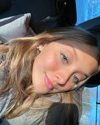 lara doherty (@laracdoherty) • Instagram photos and videos